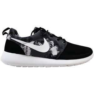 NIKE Roshe One Print Sneaker Womens Size 8 Black White Running Shoe Camo Tie Dye